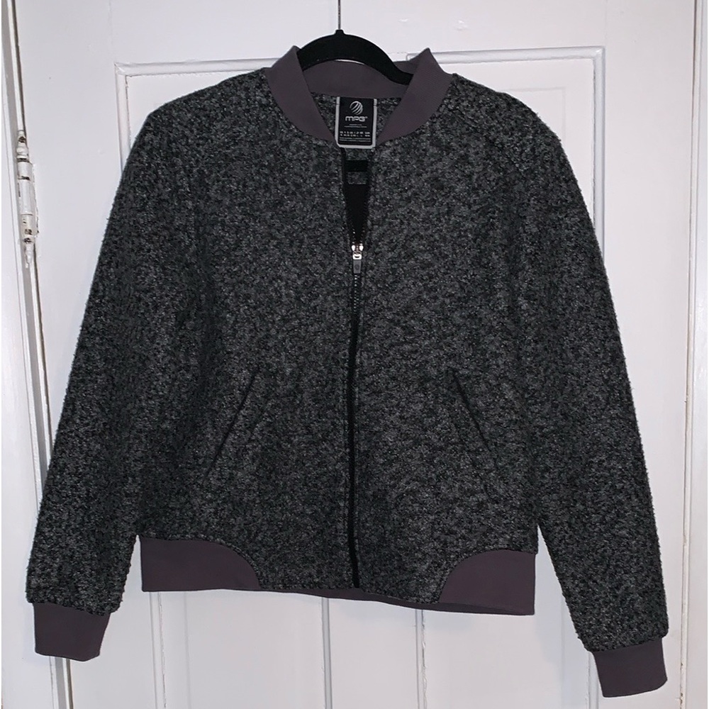 MPG Performance Gear Jacket Size Medium Charcoal Grey/Black Zip Pockets